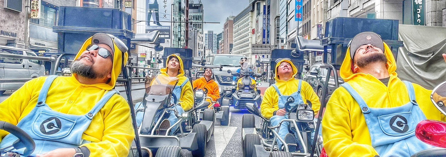 Kira Kira riders on a Tokyo route